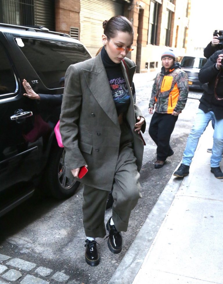 Bella Hadid In Vivienne Westwood Suit Out In New York - Fashion ...