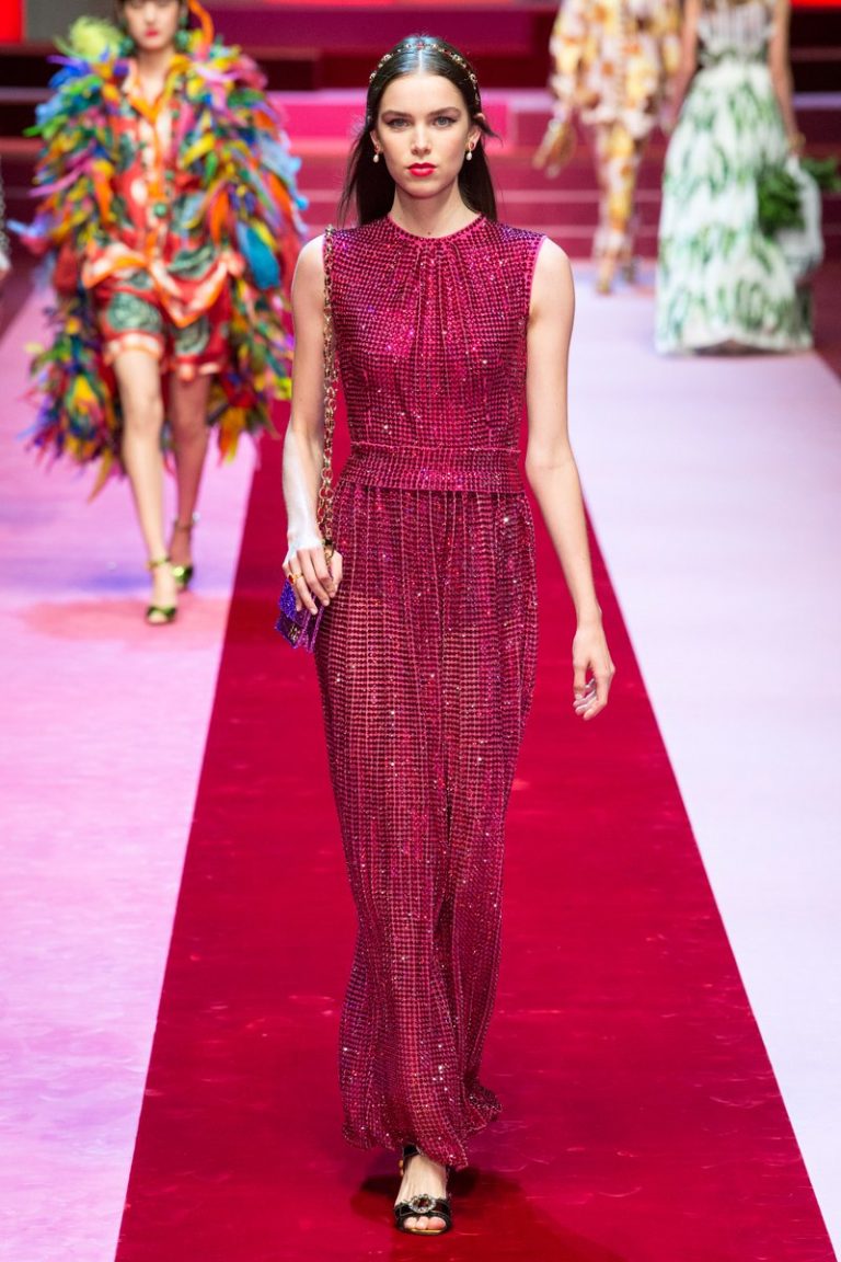 Ana de Armas In Dolce and Gabbana @ 2018 Vanity Fair Oscar Party