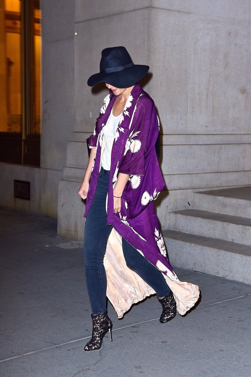 Katie Holmes  In Kimono @  Nobu in New York