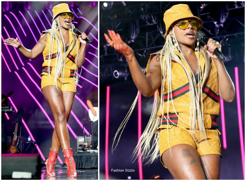 Mary J Blige In Fendi & Gucci - 2018 Essence Festival - Red Carpet Fashion  Awards