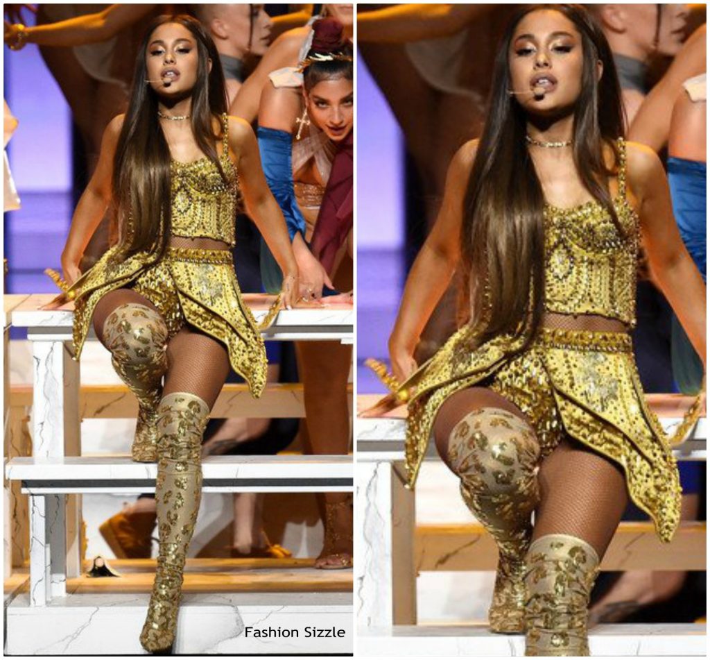 Ariana Grande In Diana Couture Performing 18 Mtv Video Music Awards Fashionsizzle