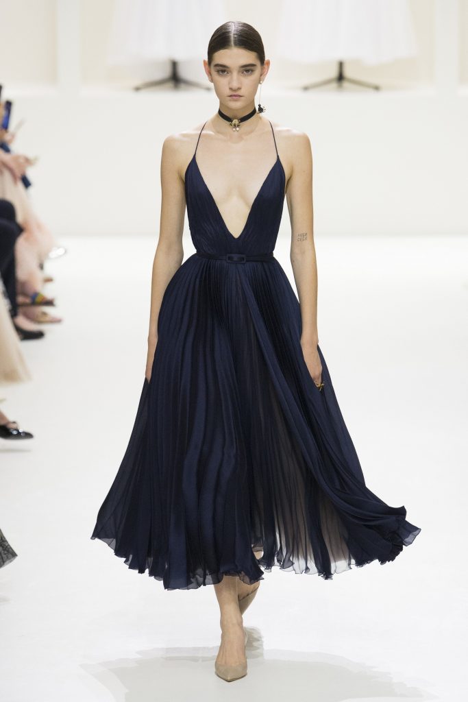 Mia Goth in Christian Dior Haute Couture @ ‘Suspiria’ LA Premiere