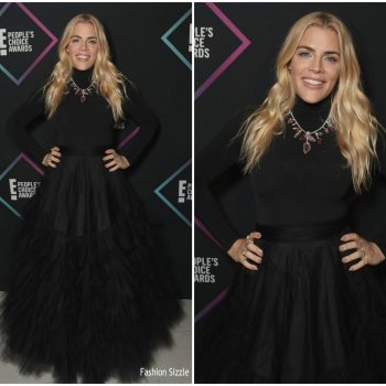 busy-philipps-in-chriatian-siriano-2018-e-peoples-choice-awards