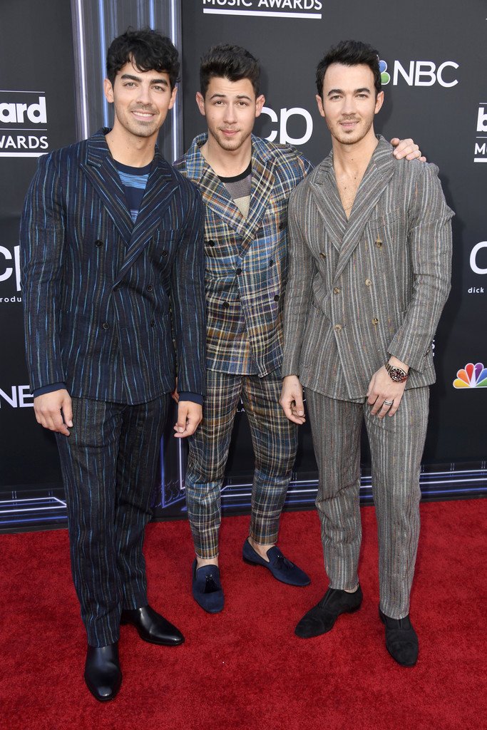 Joe Jonas, Nick Jonas & Kevin Jonas all in Missoni @ 2019 Billboard Music Awards