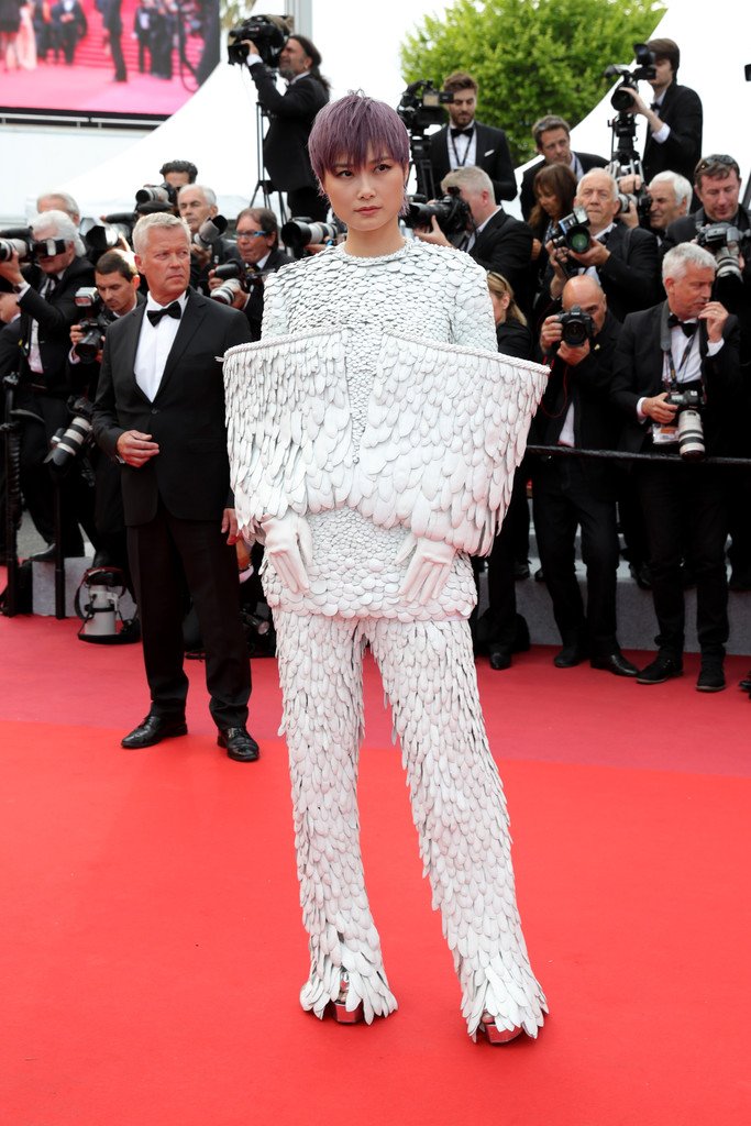 Li Yuchun In Balmain Haute Couture @ Les Miserables’ Cannes Film Festival Premiere