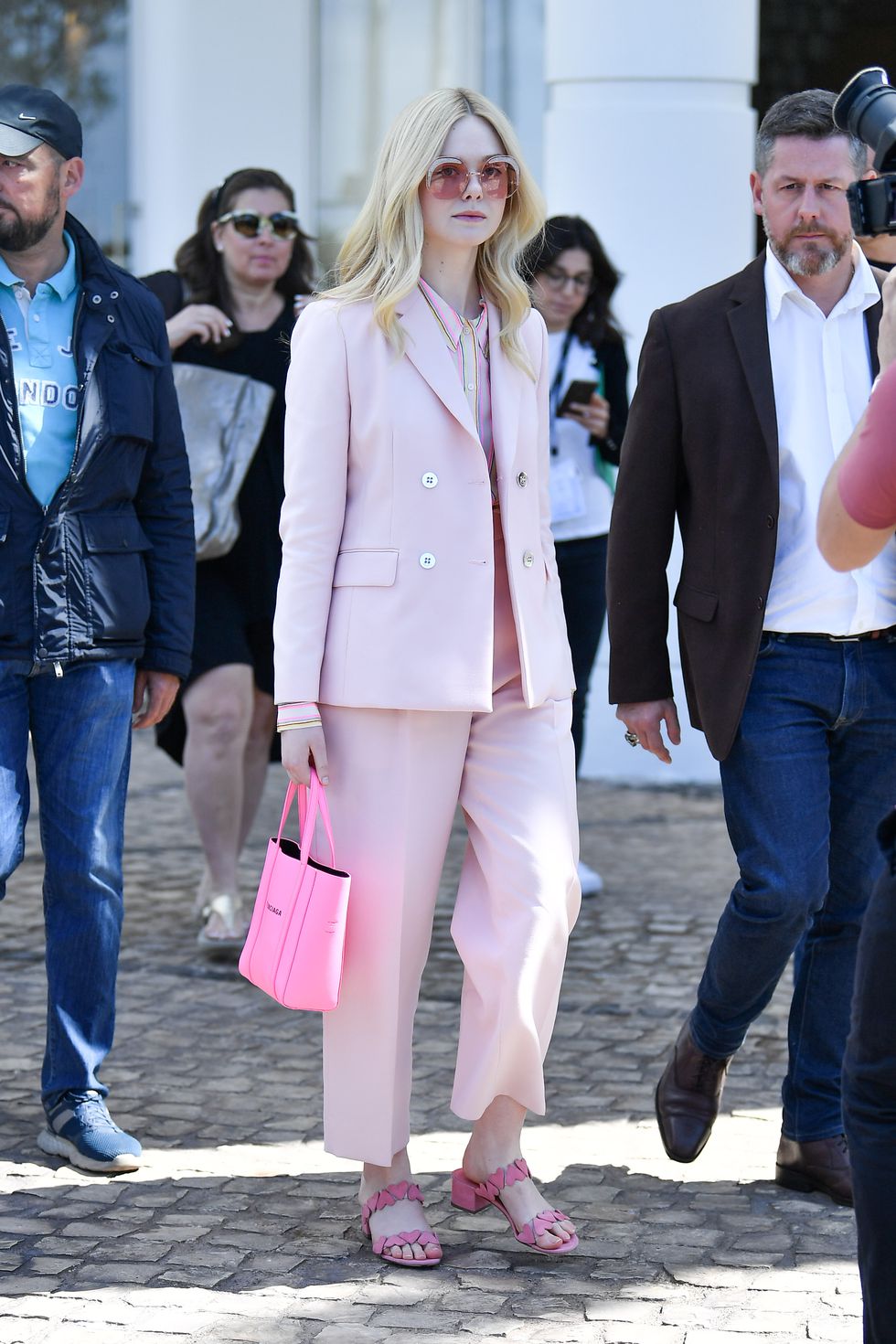 elle-fanning-in-sandro-suit-@-out-in-cannes-2019