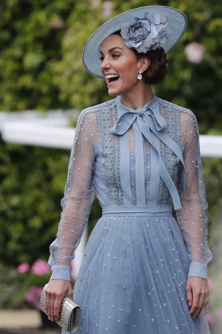 Kate Middleton Stuns In Sheer Elie Saab At Royal Ascot Photo | My XXX ...