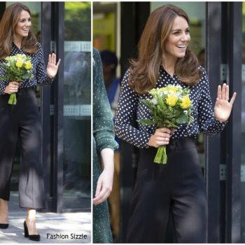 catherine-duchess-of-cambridge-childrens-centre-visit-in-south-london