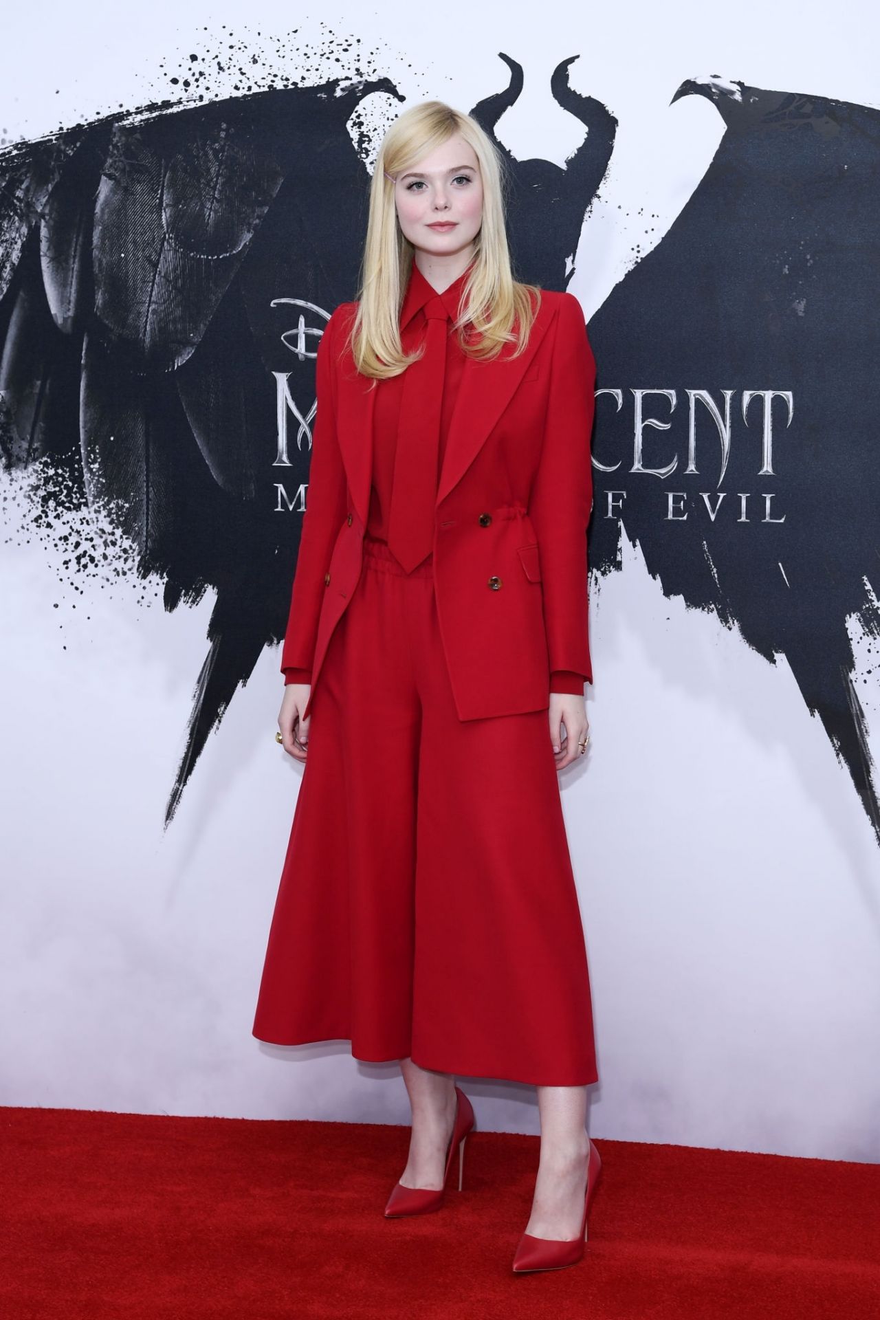 Elle Fanning In Gucci @ “Maleficent: Mistress of Evil” Photocall in London