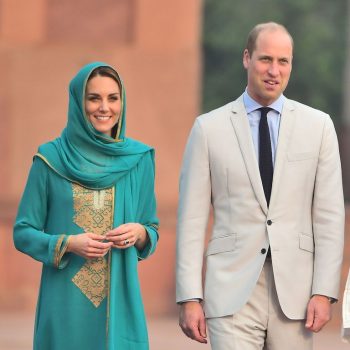 catherine-duchess-of-cambridge-wears-maheen-khan-in-lahore