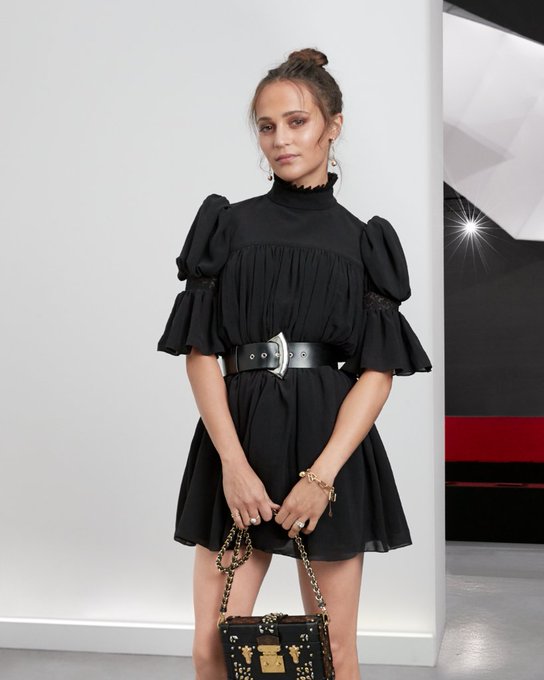 Alicia Vikander In LBD @ Louis Vuitton’s Cruise 2020 Seoul Spin-Off Show – Fashionsizzle