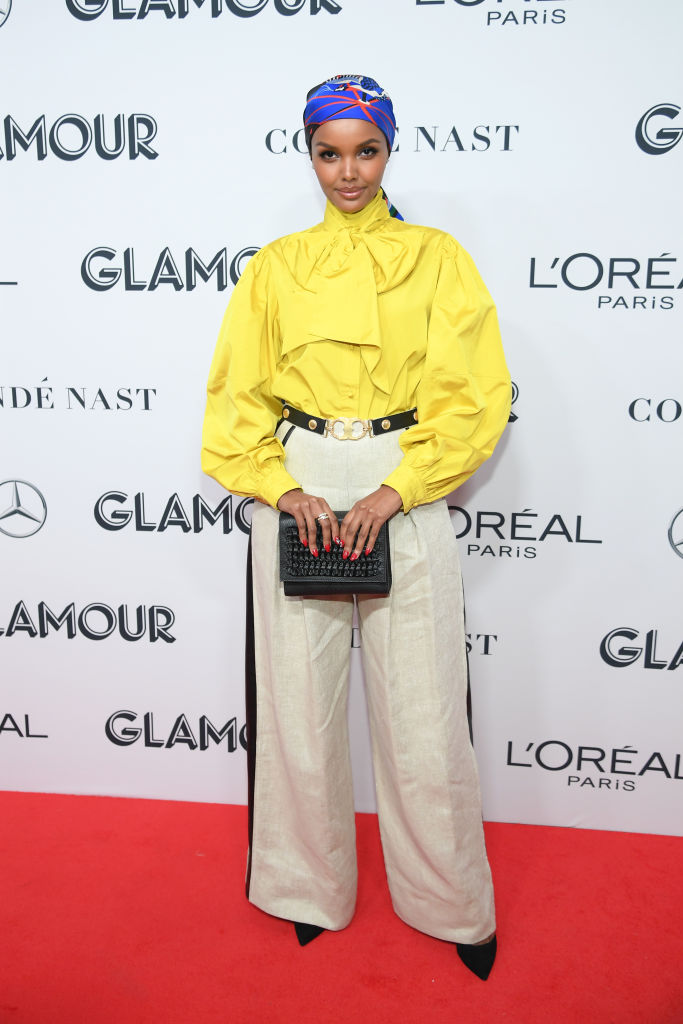 halima-aden-in-tory-burch-2019-glamour-women-of-the-year-awards