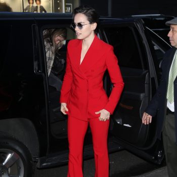 daisy-ridley-in-red-michael-kors-suit-good-morning-america-in-new-york-city