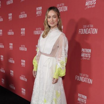 olivia-wilde-in-valentino-2019-patron-of-the-artists-awards-in-beverly-hills