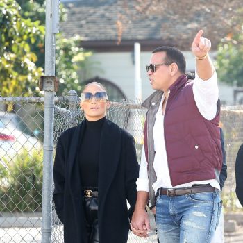 jennifer-lopez-and-alex-rodriguez-real-estate-shopping-in-hollywood-12-29-2019-5