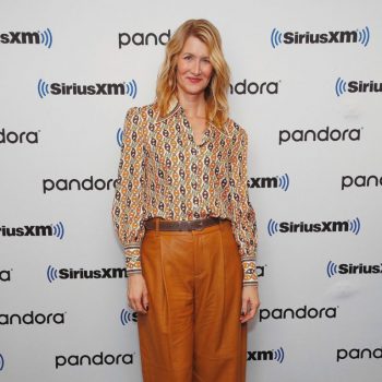 laura-dern-in-chain-print-blouse-siriusxms-town-hall-in-ny