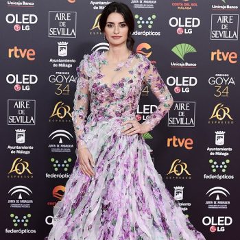 penelope-cruz-in-ralph-russo-couture-202-goya-awards