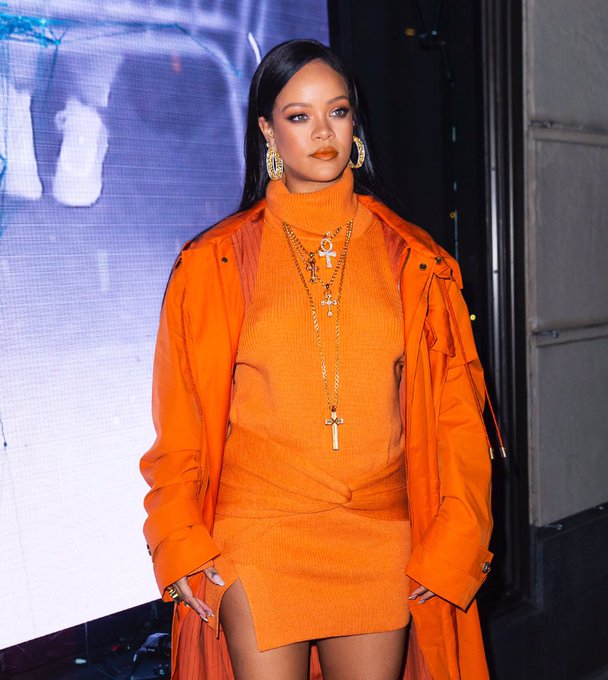 Rihanna Celebrates Fenty Presentation @ Bergdorf Goodman - Red carpet ...