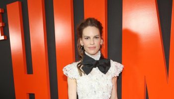 hilary-swank-in-elie-saab-the-hunt-special-screening-in-hollywood