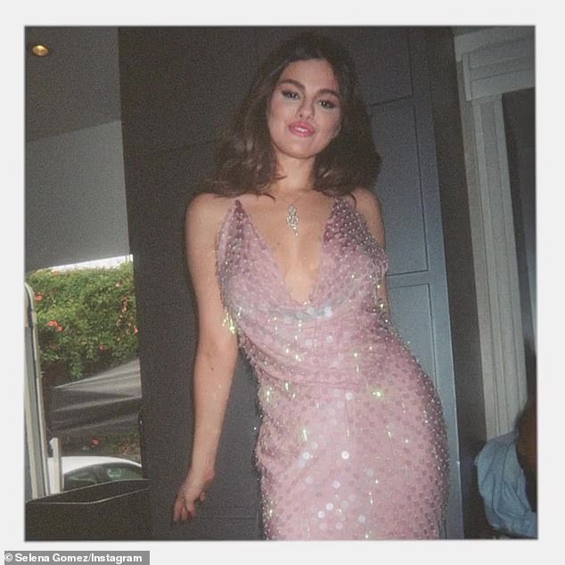 Selena Gomez  Wears Cushnie In  Her New Music  Video “Boyfriend