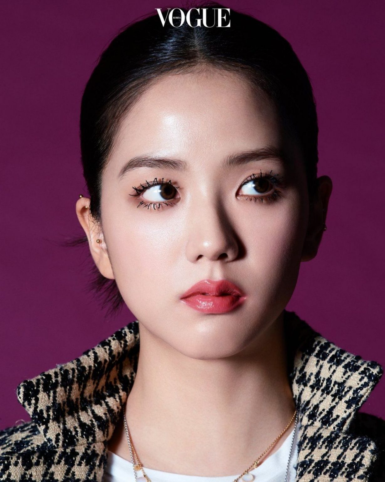 Blackpink Jisoo Covers Vogue Korea Issue In Collaboration With Dior
