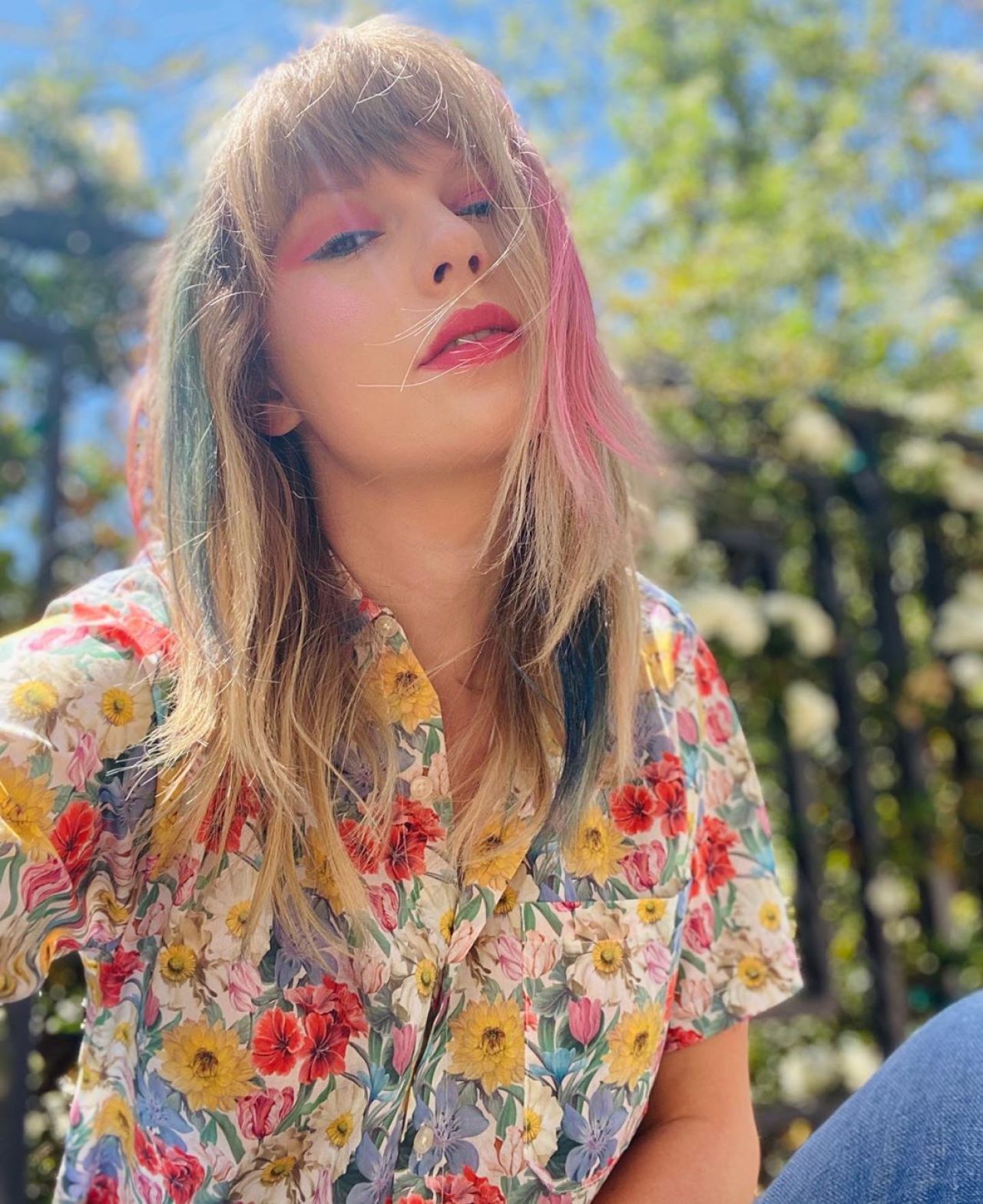 Taylor Swift In R13 Skater Shirt @ Instagram Pic May 17, 2020
