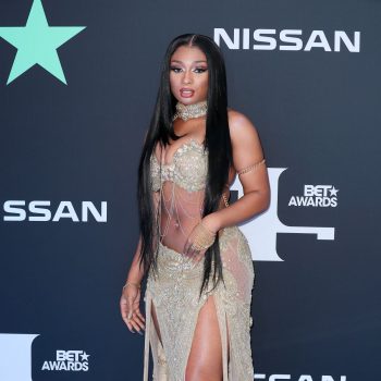 megan-thee-stallion-post-first-photo-since-shooting-incident