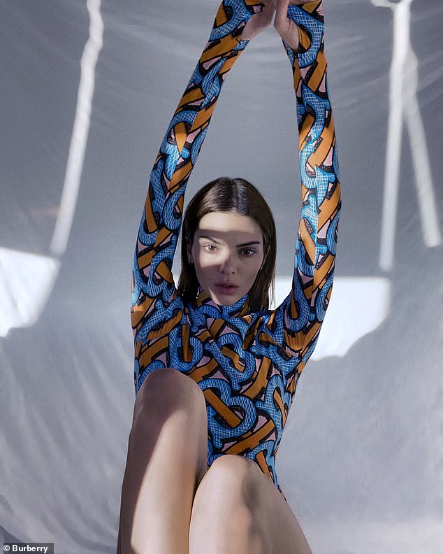 Kendall Jenner Takes Self-Portraits For Burberry’s New Campaign