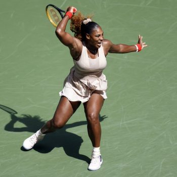 serena-williams-becomes-the-first-male-or-female-to-win-100-matches-in-arthur-ashe-stadium