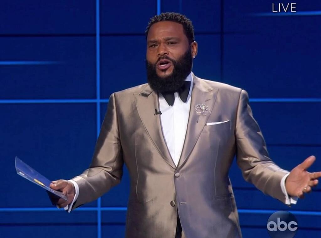Anthony Anderson  In  Metallic Suit @ 2020 Virtual Emmys