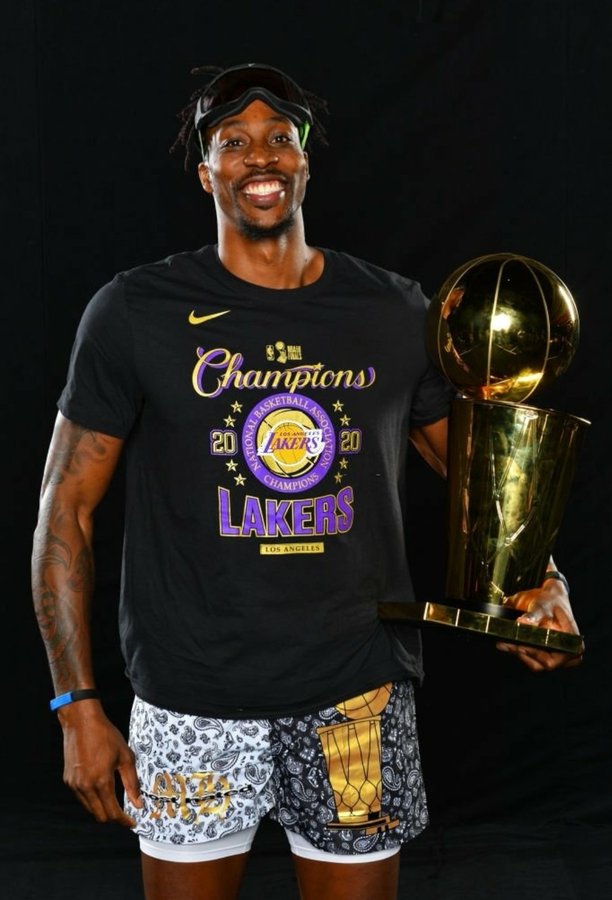 dwight-howard-wins-his-first-nba-championship-with-the-lakes-in-16-years