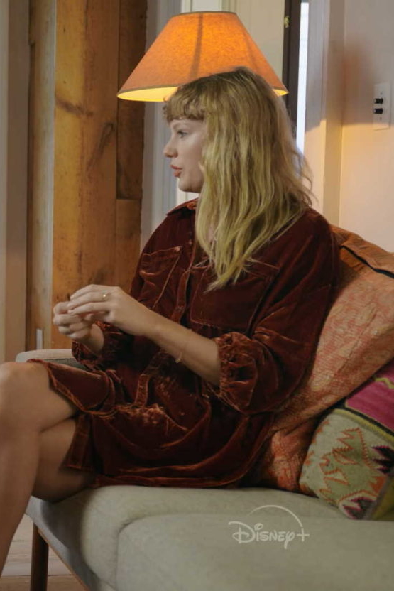 taylor-swift-wore-free-people-blouse-shirt-dress-for-folklore-the-long-pond-studio-sessions