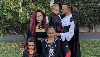 the-curry-family-halloween-2020