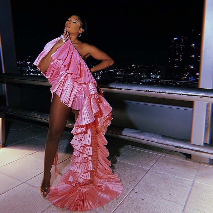 megan-thee-stallion-wore-lever-couture-the-2020-american-music-awards