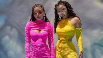 beyonce-knowles-presents-chloe-x-halle-with-billboards-2020-rising-star-award