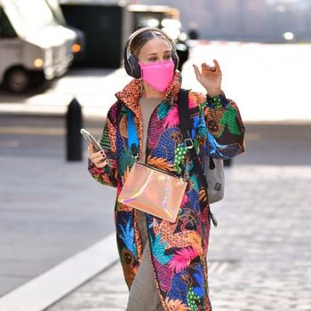 sarah-jessica-parker-in-farm-rio-puffer-jacket-out-in-new-york-city