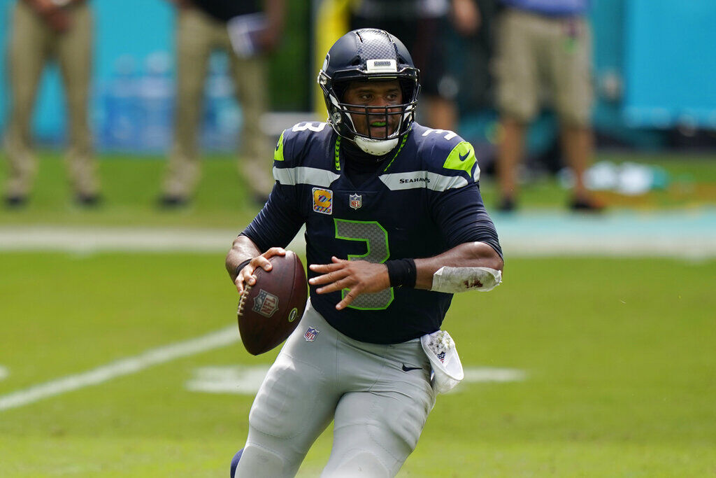 Russell Wilson Named Walter Payton NFL Man of the Year - Jackson
