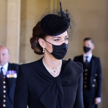 kate-middleton-wore-the-queens-pearl-necklace-to-prince-phillip-funeral