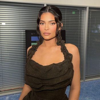 kylie-jenner-wore-vivienne-westwood-dress-keeping-up-with-the-kardashians-reunion