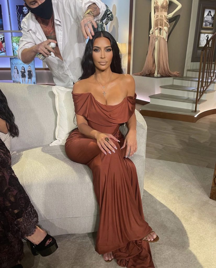 Stunning Ensemble Kim Kardashian Flaunts Satin Bodycon Gown From Viviennes Collection 