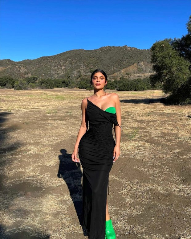 Kylie Jenner Wore  Bottega Veneta Dress @ Instagram
