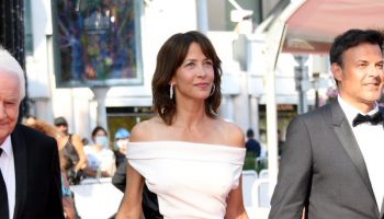 sophie-marceau-wore-valentino-couture-tout-sest-bien-passe-everything-went-finescreening