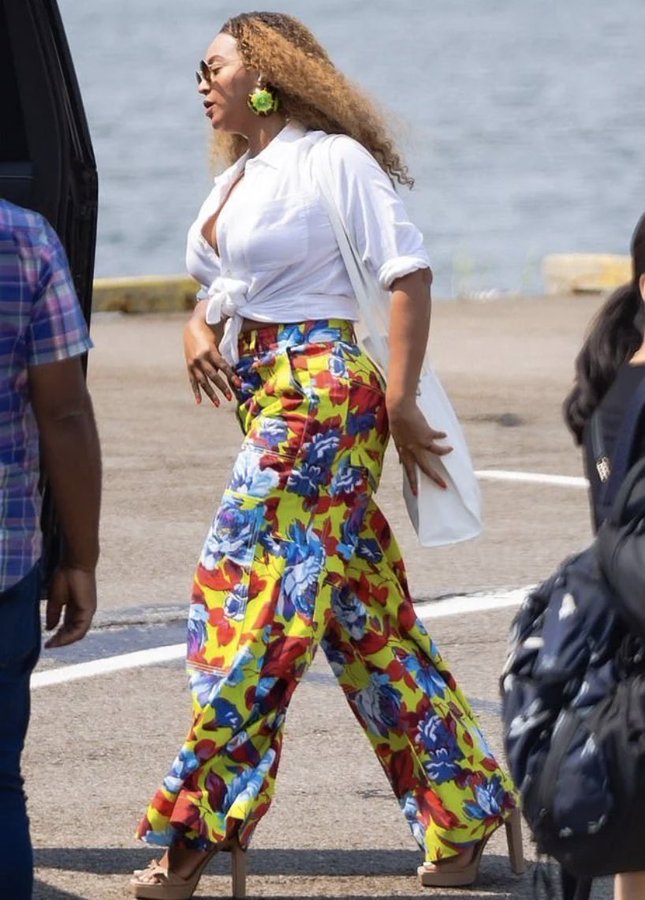 Beyoncé Wears Christopher John Rogers Pants & Telfar Bag In