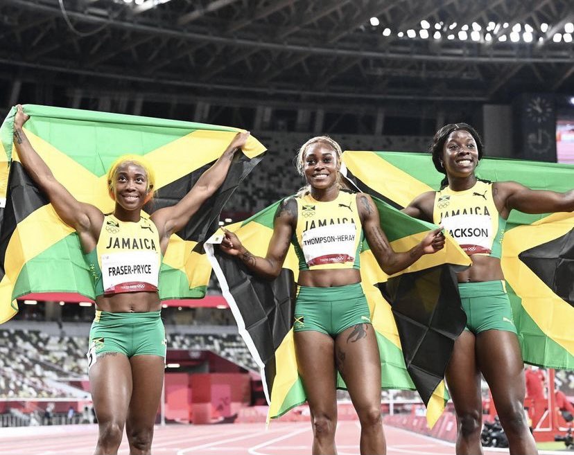 Elaine Thompson-Herah Breaks Olympic Record, Leads Jamaican Sweep in Women’s 100m Final