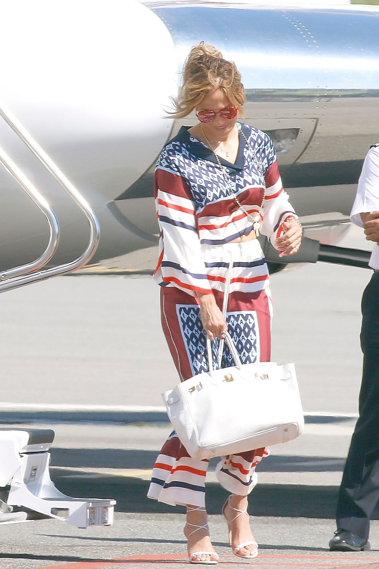 Jennifer Lopez  Boards a Private Jet in Saint Tropez 08/01/2021