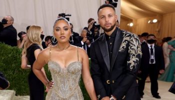 ayesha-curry-steph-curry-both-wore-atelier-versace-met-gala-2021