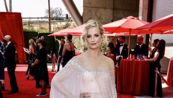 beth-behrs-wore-georges-hobeika-couture-2021-emmy-awards