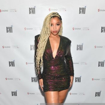 chloe-bailey-wears-alexandre-vauthier-bmi-presents-a-night-with-lil-nas-x-awards-dinner