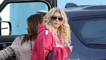 jessica-simpson-wearing-red-balenciaga-hoodie-out-in-jessica-la
