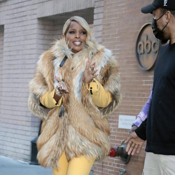 mary-j-blige-wears-yellow-suit-on-the-view-and-good-morning-america